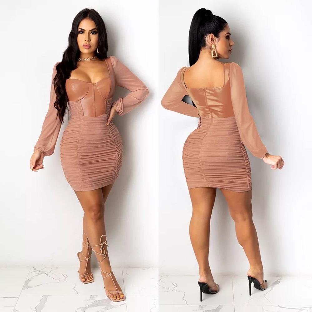 Dress - Picture 2 of 5